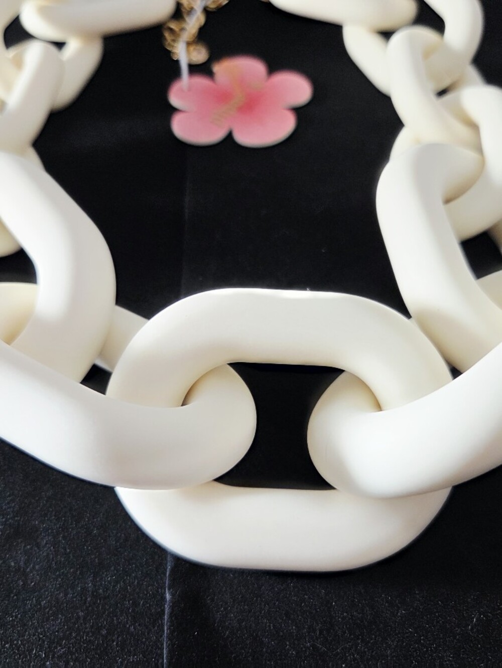 NWT Piper K Chunky Chain Necklace White